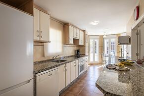 3-bedroom Penthouse With Terrace