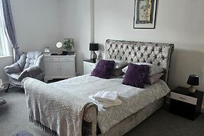 Seaview 2 Double bed Apartment 2nd Floor