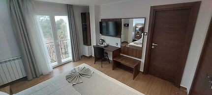 Lounis Hotel by Atlantis