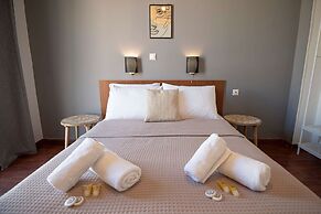 The Square Hotel by X&N
