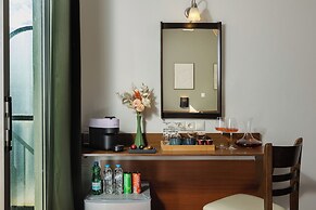 The Square Hotel by X&N