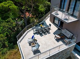 Villa Golden Grain
