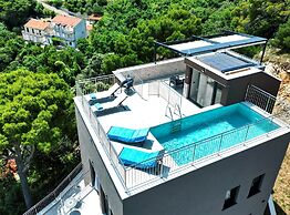 Villa Golden Grain
