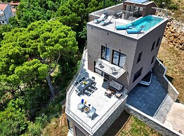 Villa Golden Grain
