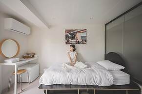 Slowon Hongdae