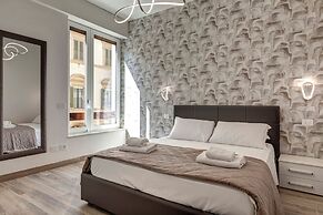 Landino Apartment by Mamo Florence