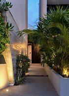 The Sands Boutique Condos