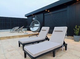 Riverside Exclusive Retreat