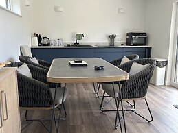Riverside Exclusive Retreat