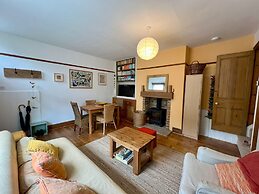 Charming 1880S 2Bd Haworth Home