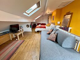 Charming 1880S 2Bd Haworth Home