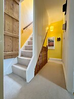 Charming 1880S 2Bd Haworth Home