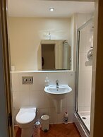 Spacious 1Bd Orpington Flat, 20 Min To Central Ldn