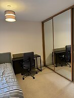 Spacious 1Bd Orpington Flat, 20 Min To Central Ldn