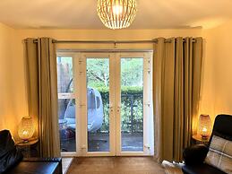 Spacious 1Bd Orpington Flat, 20 Min To Central Ldn