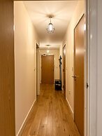 Spacious 1Bd Orpington Flat, 20 Min To Central Ldn