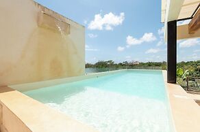 Santuario Apartments