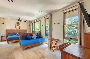 Santuario Apartments
