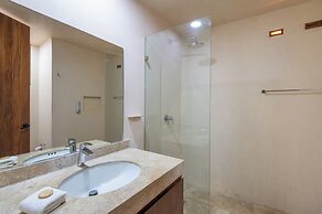 Santuario Apartments