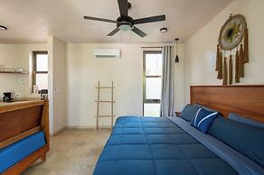 Santuario Apartments