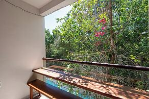 Santuario Apartments