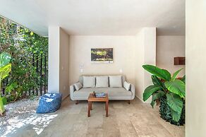 Santuario Apartments