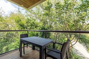 Santuario Apartments