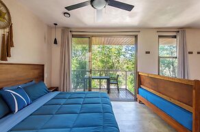 Santuario Apartments