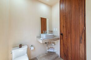 Santuario Apartments