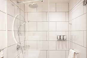 Hampton By Hilton Stuttgart Airport