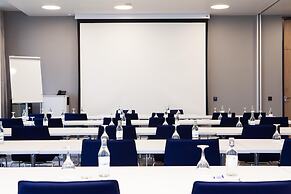 Hampton By Hilton Stuttgart Airport
