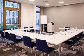 Hampton By Hilton Stuttgart Airport