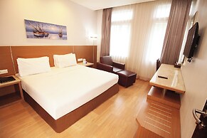 Hotel Astoria Lampung