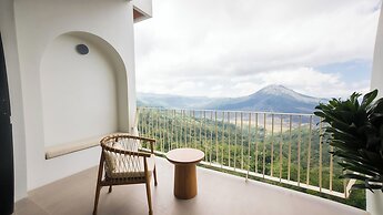 EL LAGO HOTEL