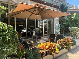 Chengdu Yueming Hotel