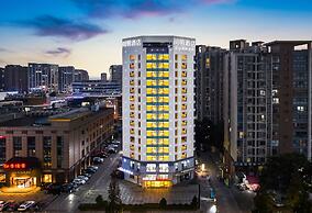 Chengdu Yueming Hotel