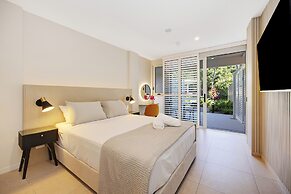 Picnic Bay Hotel