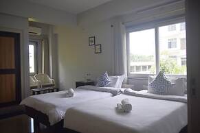 Happy Villa Guest House