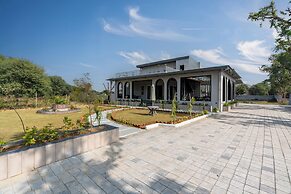 ELIVAAS Jamun Farm 2 BHK Villa with Pool