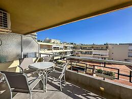 Beachfront Apartment in La Carihuela