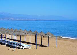 Beachfront Apartment in La Carihuela