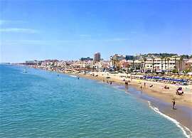 Beachfront Apartment in La Carihuela