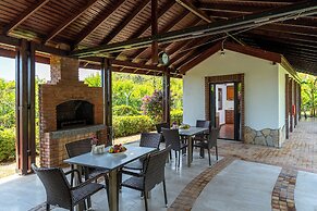 Cottage House - Adult Only