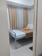 Tum's Mplace Staycation 5th Floor Tower A