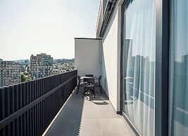 AURA Tbilisi Living