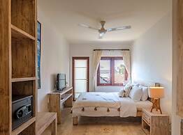 Soleia Surf Camp