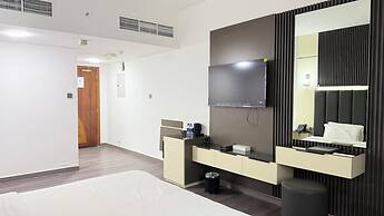 Royal Tulip Dancenter Suites Sharjah