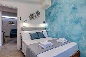 Barnaba Apartment by Mamo Florence