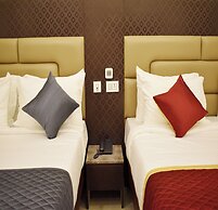A K G Hotel