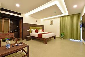 A K G Hotel